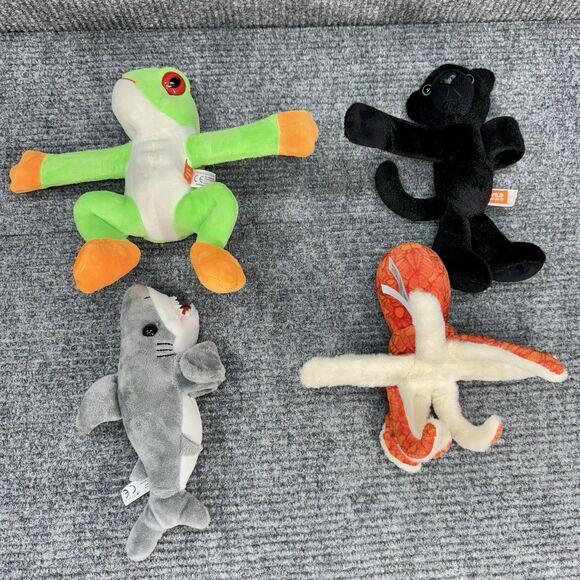 Lot Of 4 Wild Republic Slap Bracelet Hugger Stuffed Animal Shark Frog Jaguar - Picture 3 of 4